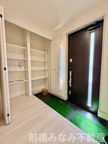 【新築】安中市板鼻　３号棟(全３棟)　リーブルガーデン　新築建売分譲の玄関|毎日通る玄関はこちらです