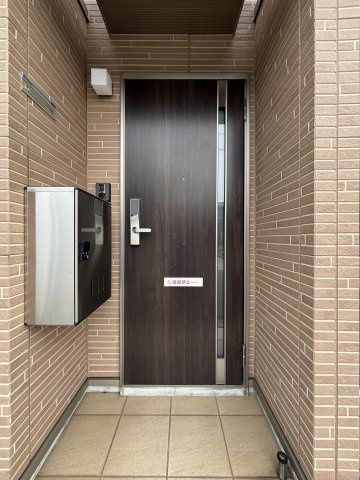 アイリスの玄関