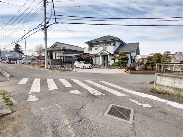 【前面道路含む現地写真】の画像