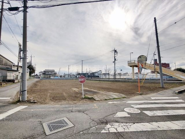 【前面道路含む現地写真】の画像