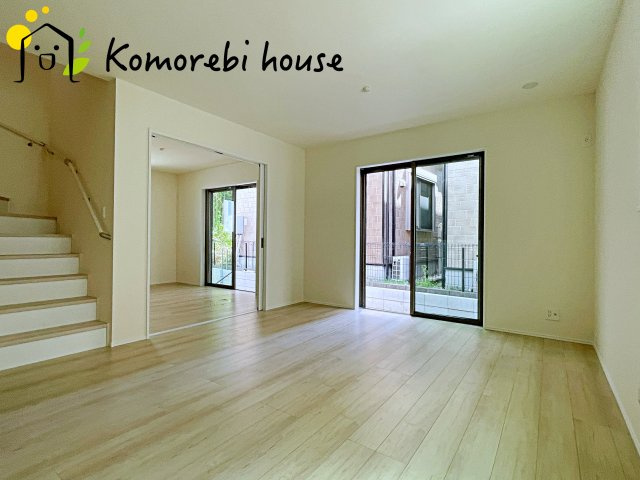 さいたま市北区本郷町1065番　新築一戸建て　ハートフルタウン　Fの居間・リビング|こちらのリビングで趣味の時間をお楽しみください