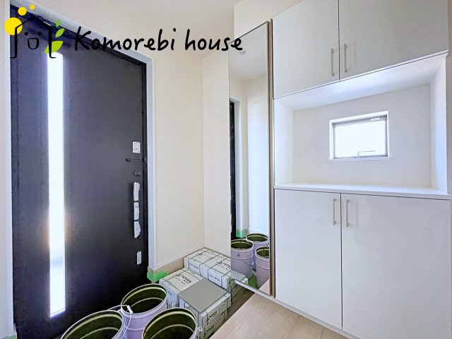 さいたま市北区本郷町1065番　新築一戸建て　ハートフルタウン　Fの玄関|きれいな玄関です