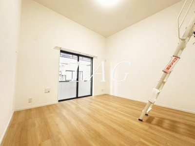 【居間・リビング】 | グリーンヒル光ヶ丘 | 洋室のお部屋です。