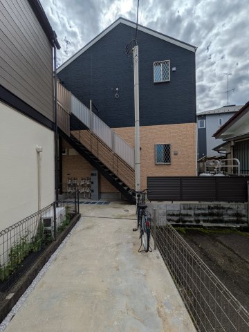 グランデパーチェ稲田堤の外観