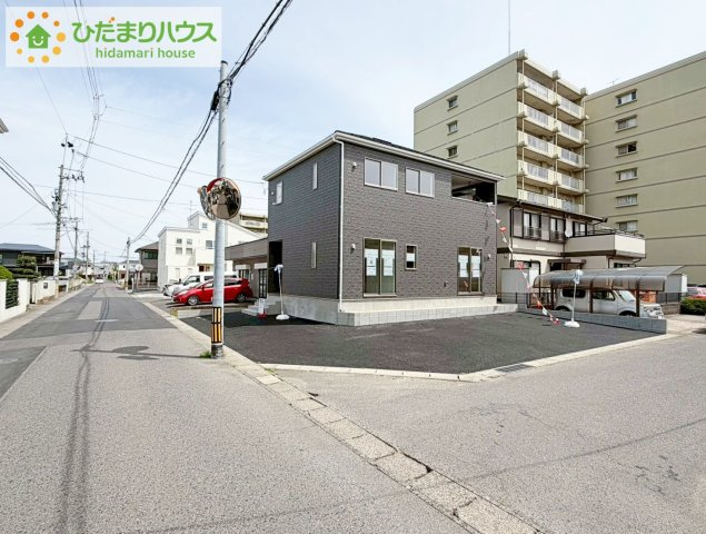 郡山市島第3　新築戸建　1号棟の前面道路含む現地写真|小学校が近く、お子様の通学も安心ですね☆彡