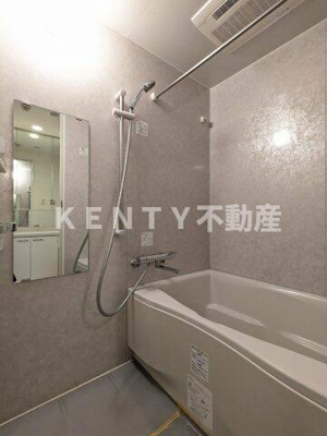 【浴室】 | エムジー目黒駅前 | コンパクトで使いやすいお風呂です