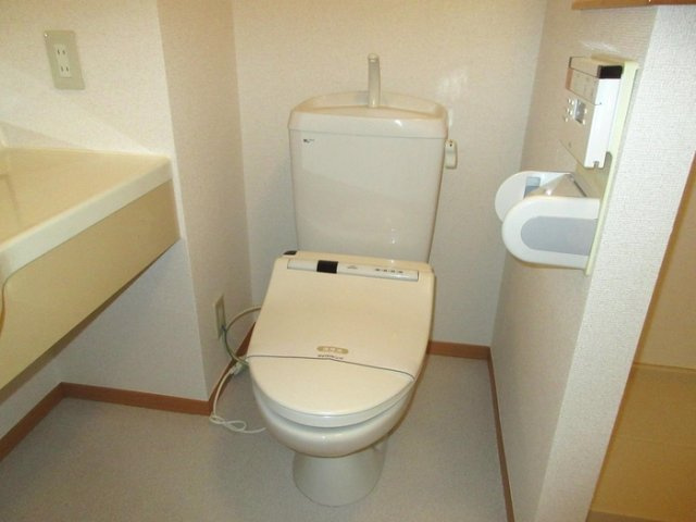 モナリエ春日　Ⅰ・Ⅱ Ⅰのトイレ