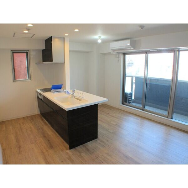 ゼクス九条のキッチン