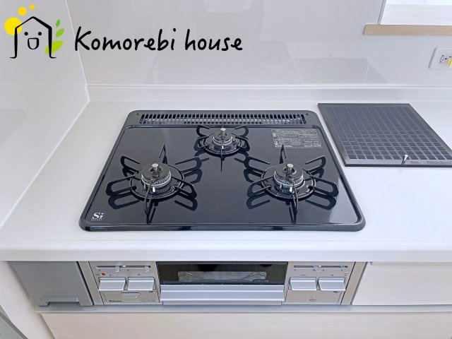 上尾市領家　第2　新築一戸建て　クレイドルガーデン　08のキッチン|お料理しやすいキッチンです
