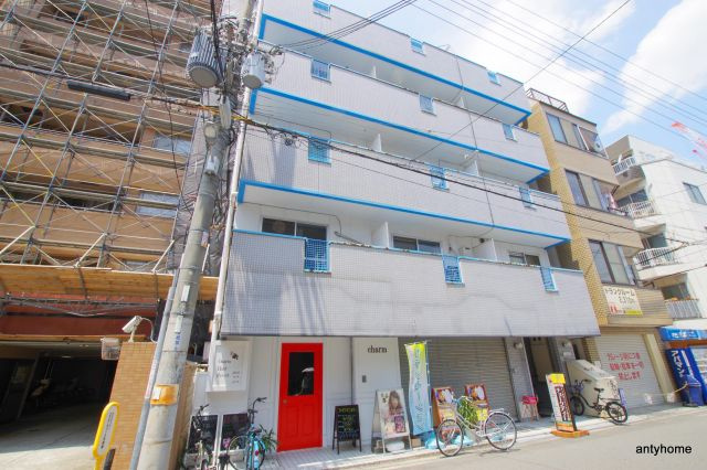 ホワイトハウス3番館　仲介手数料無料の外観