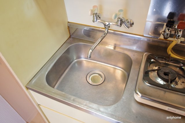 ホワイトハウス3番館　仲介手数料無料のキッチン