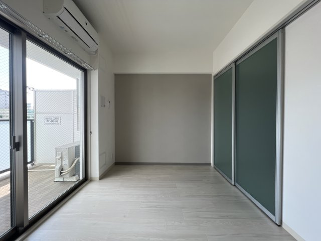 クロスフロント十二所線の子供部屋