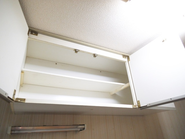 コゴシハイツのキッチン|キッチンの上部収納！