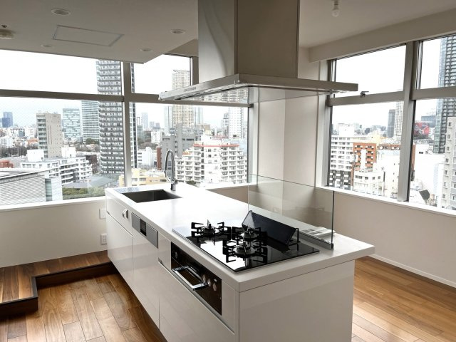 Majes Tower 六本木のキッチン|キッチンでお料理をお楽しみください