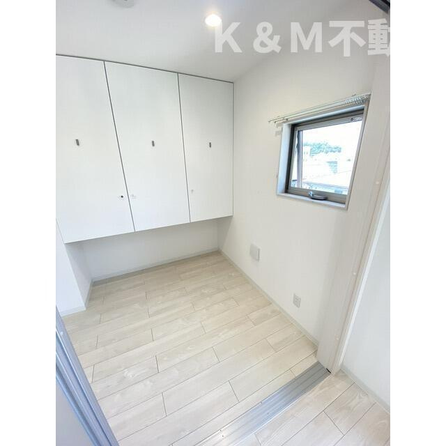 ＲＯＥＬＬの展望| 