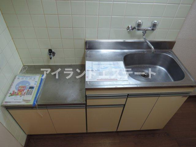 ドミトリ駒沢　バストイレ別　駅近　のキッチン