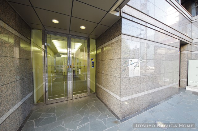 【エントランス】