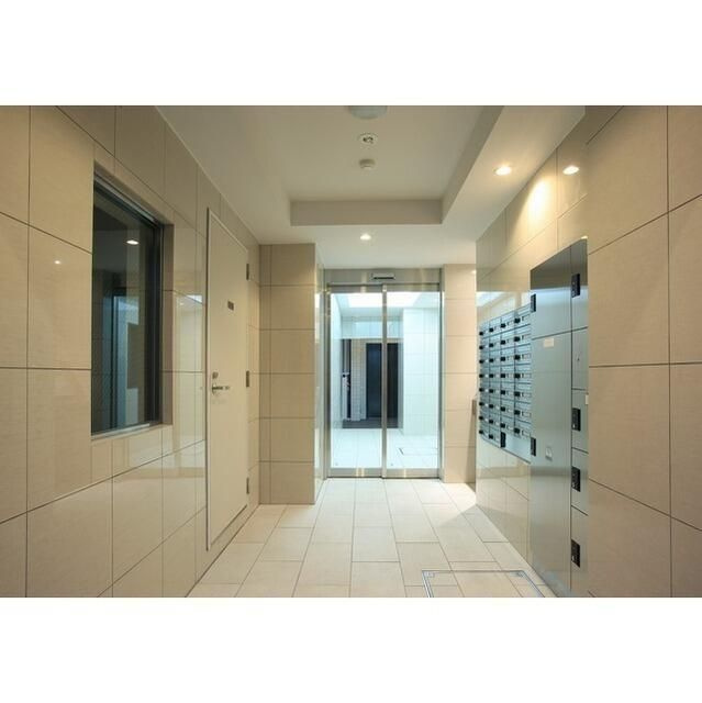 グランカーサ三ノ輪のロビー