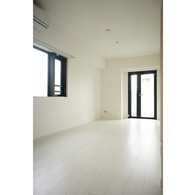 グランカーサ三ノ輪の居間・リビング