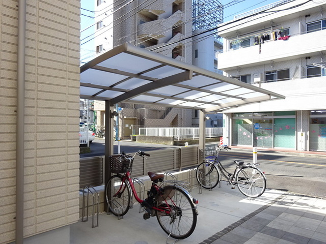 ｃｈａｒｍａｎｔ Ｍのその他共用部分|★屋根付き駐輪場★