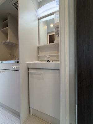 【独立洗面台】