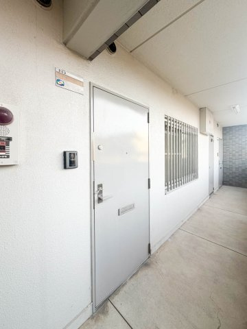 ラ・フィーネヤマセの玄関|落ち着いた玄関です