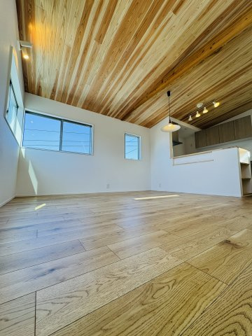 ZUSHI HILLS LIFE — 逗子池子の居間・リビング