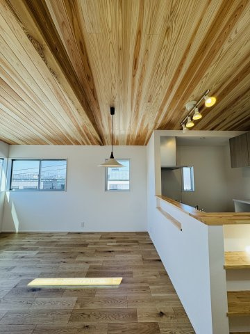 ZUSHI HILLS LIFE — 逗子池子のダイニング