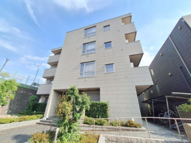 グランドゥール浦和の外観|★HEBEL HAUSの賃貸住宅★旭化成へーベルメゾン★