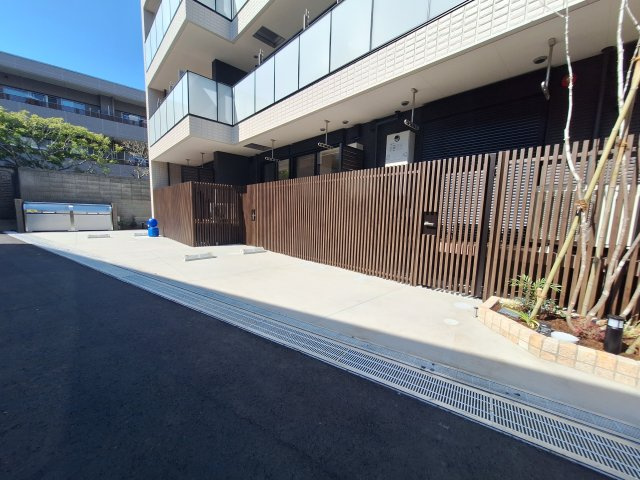 （シニア限定）ヘーベルヴィレッジひばりが丘の駐車場