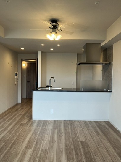 【居間・リビング】