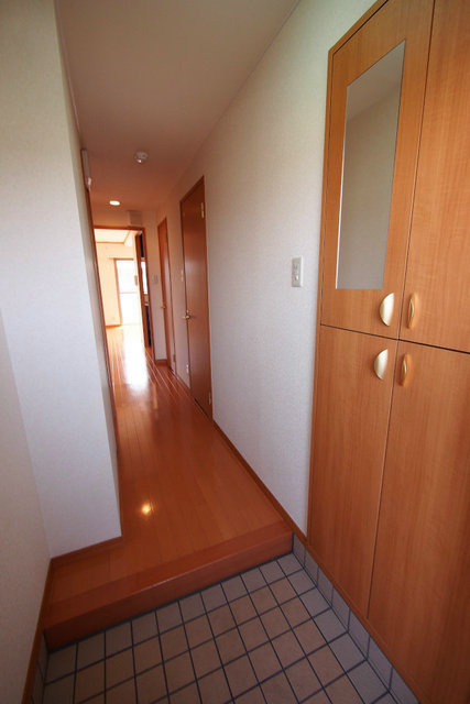 ブランジュ水広の玄関