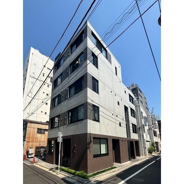 FARE御徒町の外観