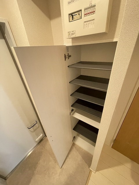 クレイノクリエイト仁川の収納