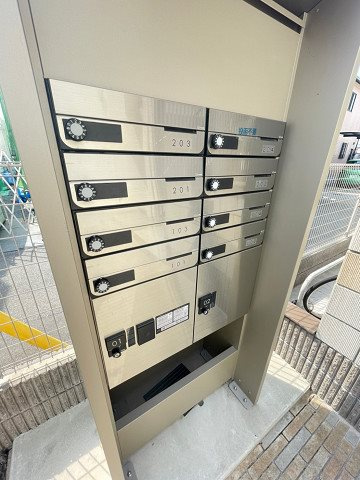クレイノクリエイト仁川の外観