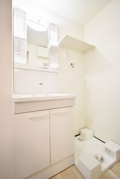 グランクオール金町の洗面所