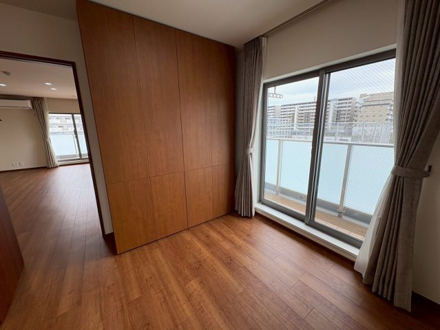 グリシーヌ横浜の寝室