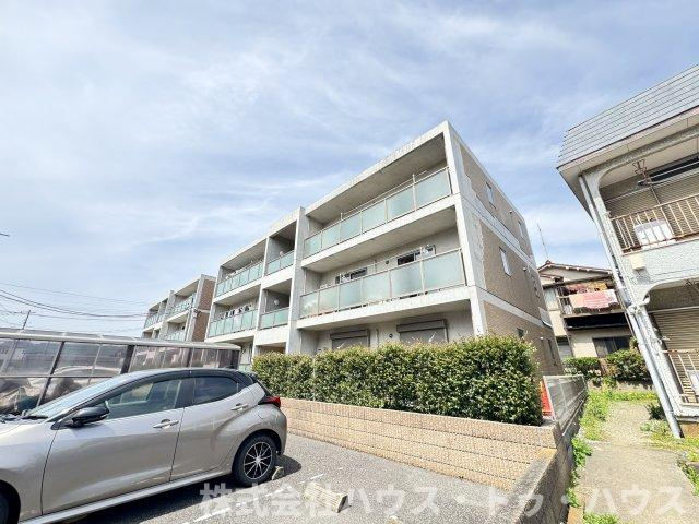 グランド・カオルⅠの外観