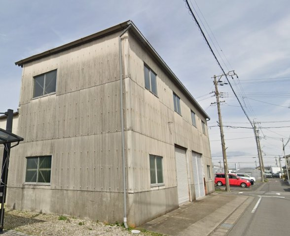 一宮市萩原町串作倉庫の外観