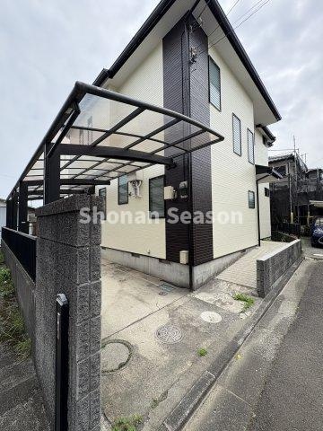【外観】 | 全居室６帖以上とゆとりある４LDK◎　　　　　　　　　　　　　　
主要採光面：南向きで陽当たり良好なお住まいです！