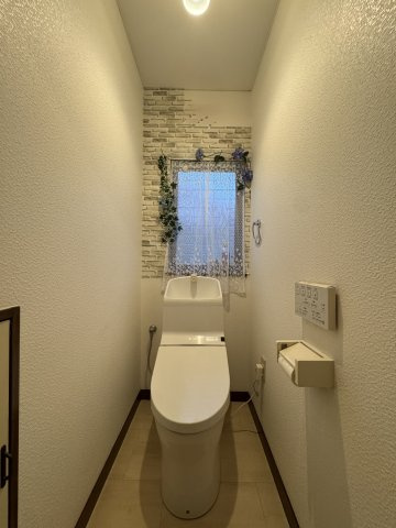 中央区白羽町のトイレ|1階と2階にトイレがあります。