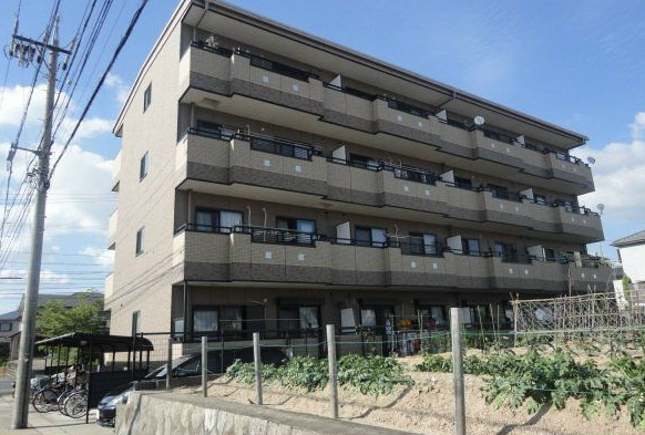 フローラ池上台の外観