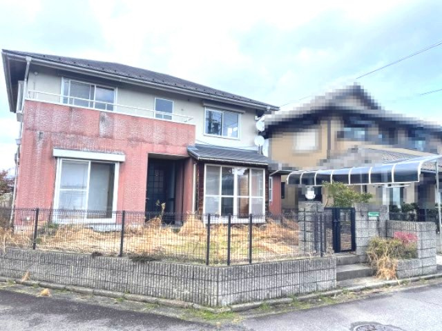 高島市今津町下弘部中古戸建の外観|改装前の写真です。