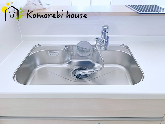 上尾市領家　第2　新築一戸建て　クレイドルガーデン　09のキッチン|使いやすいキッチンです