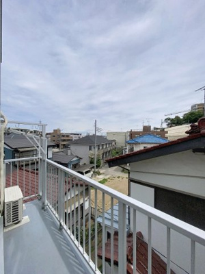 【洗面所】 | サンハイツ久地 | ※同物件、別のお部屋の写真です。