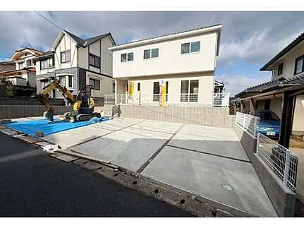 広島市安佐南区相田3丁目　新築一戸建て