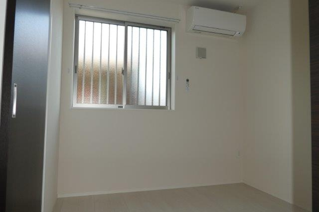 ディアコートの洋室