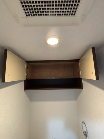 センチュリー武里の収納|トイレ収納内