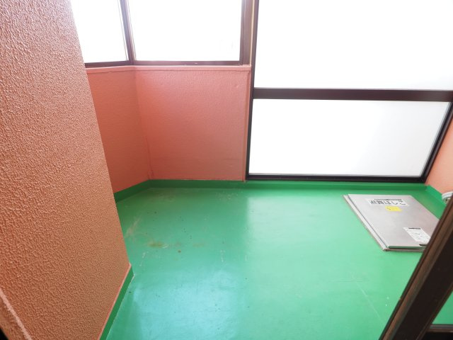 【バルコニー】 | サンプラザ福島