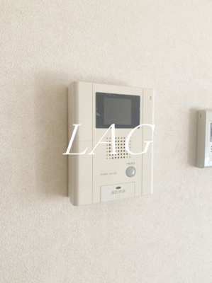 【セキュリティ】 | ロイヤルパーク | モニター付きインターフォンです。（同仕様です。）